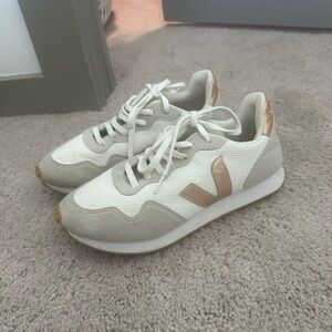 Veja Women's White and Beige Sneakers with Rose Gold Accent